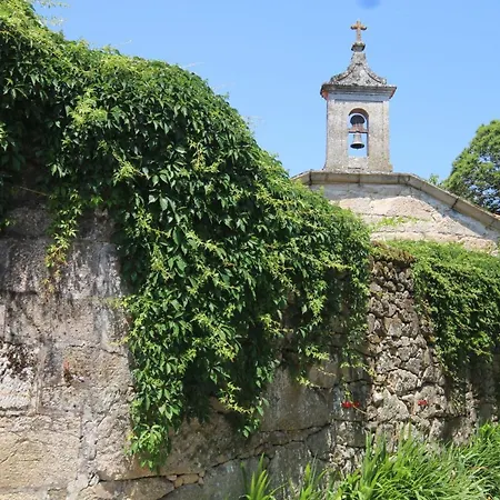 Alojamento de Acomodação e Pequeno-almoço Pazo De Chaioso Ribeira Sacra 4*
