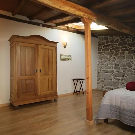 Pazo De Chaioso Ribeira Sacra 4*