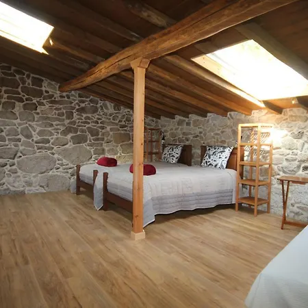 Pazo De Chaioso Ribeira Sacra Alojamento de Acomodação e Pequeno-almoço