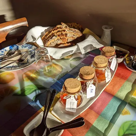 Bed & Breakfast Pazo De Chaioso Ribeira Sacra 4*