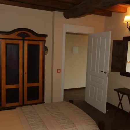 Bed & Breakfast Pazo De Chaioso Ribeira Sacra